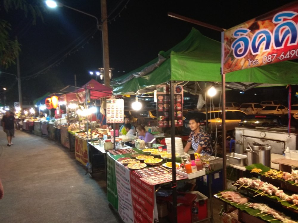 Night Market on Bophut (The Wharf)