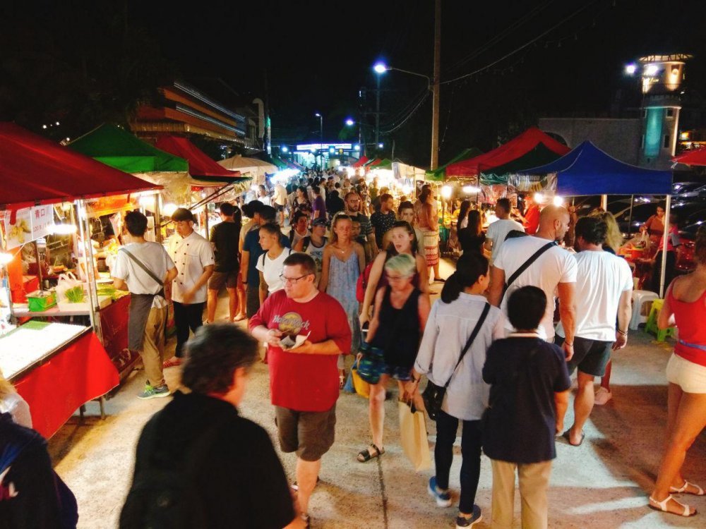 Night Market on Nathon