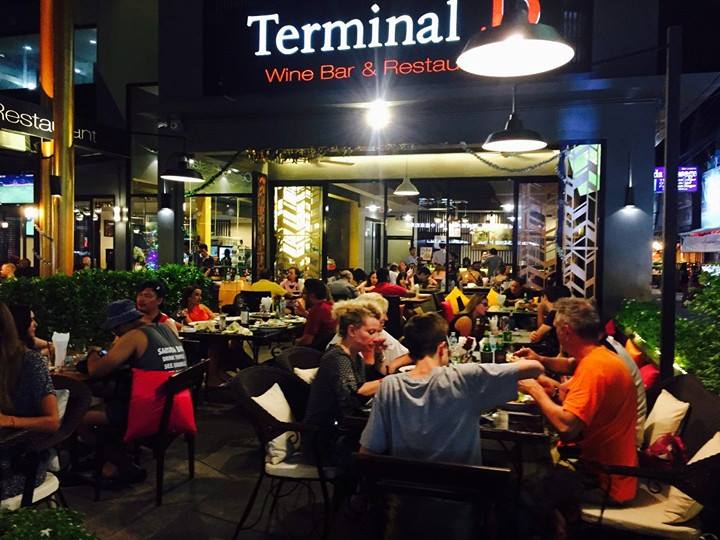 Terminal D Restaurant & Wine Bar