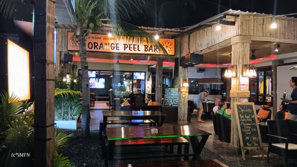 Orange Peel (Sports) Bar