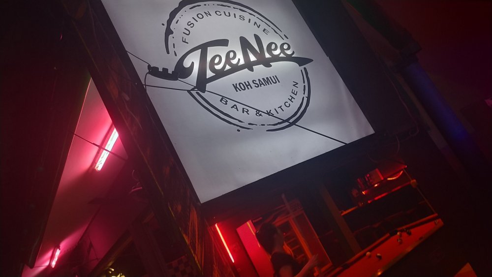TeeNee Bar
